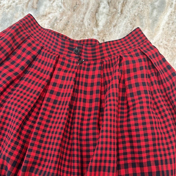100% Wool Skirt - Picture 5 of 9